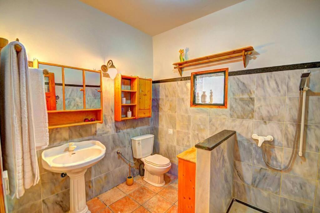 Rolling Stolis Home Katavolos Exterior photo